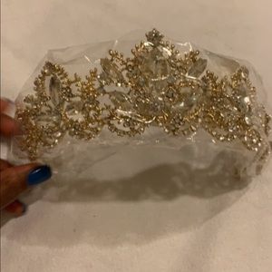 Brand new-Wedding hair piece